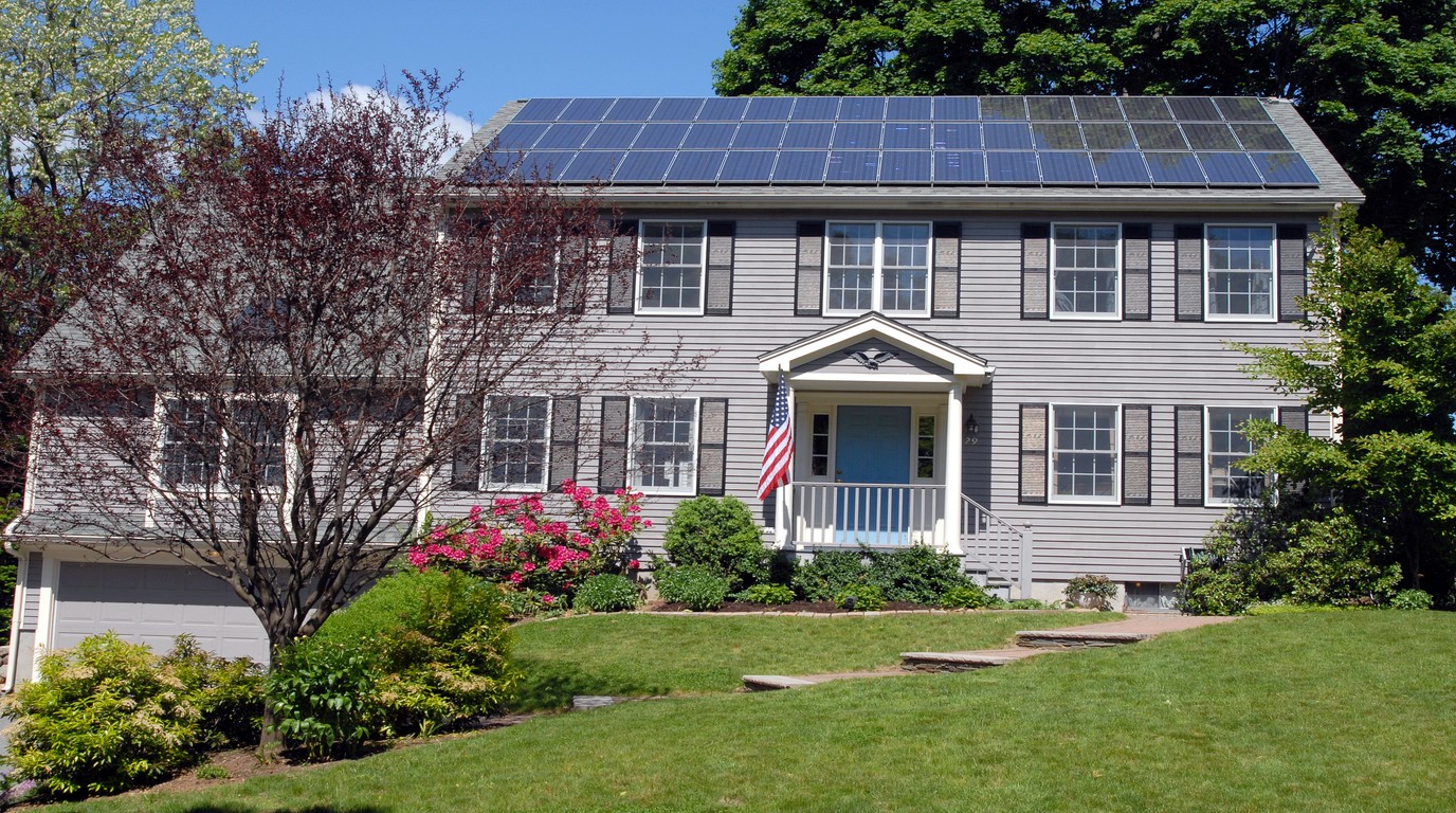 solar panels power outage without battery