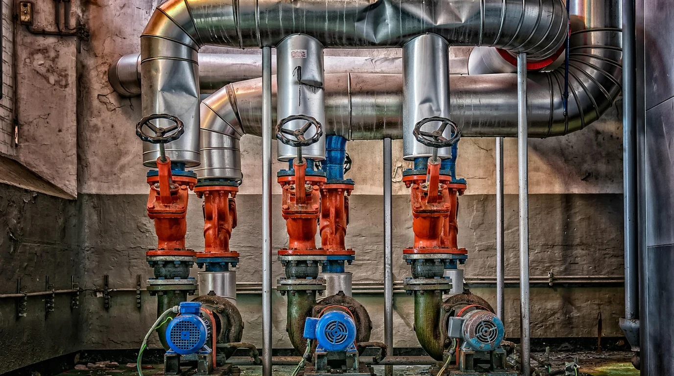 heat-pump-water-heater-vs-gas-operating-cost-math